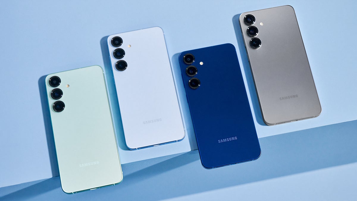 Samsung Galaxy S25 Ultra in four color options