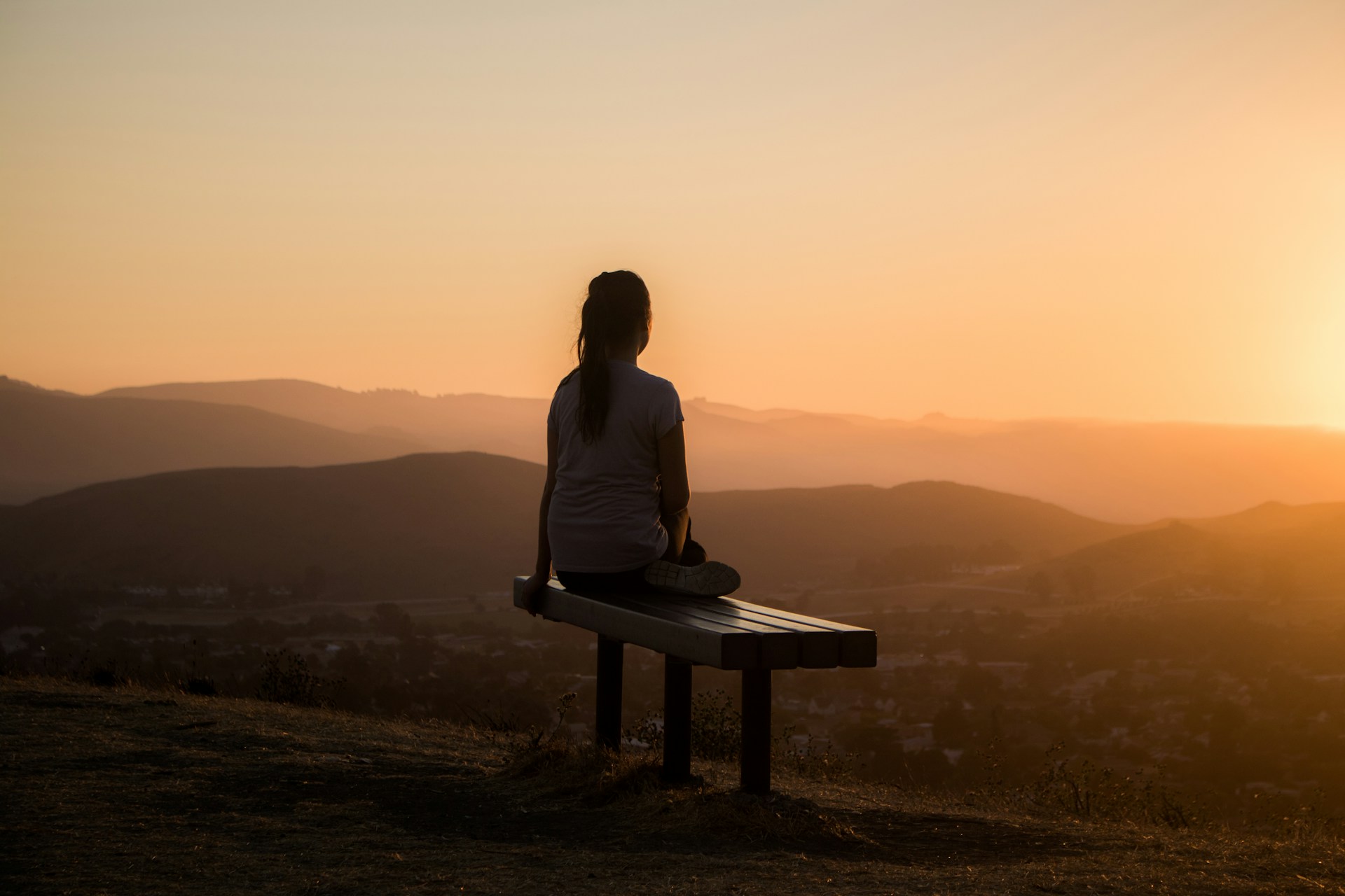How to Get Your Mind Off Something and Find Peace of Mind